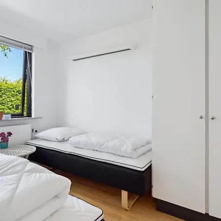 3 Bedroom Cozy In